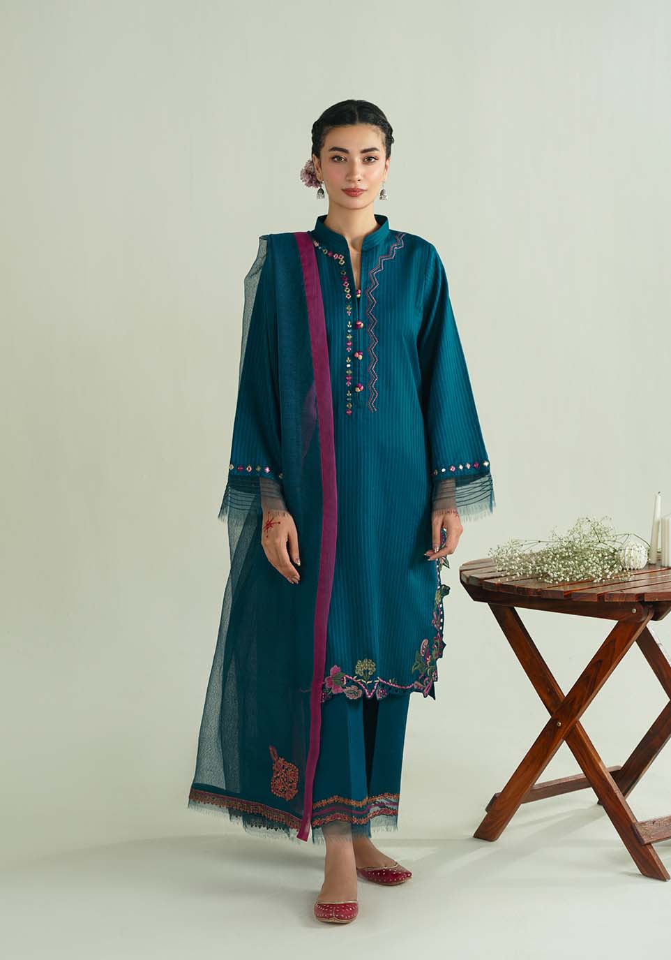 Zeenat Gulnar Main image